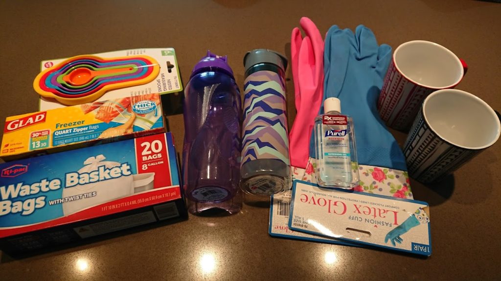 99セントショップの商品